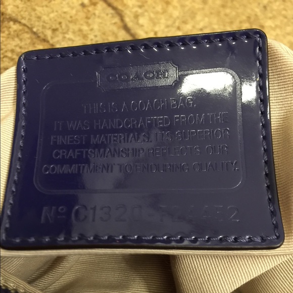Authentic Coach Purse - Picture 2 of 3